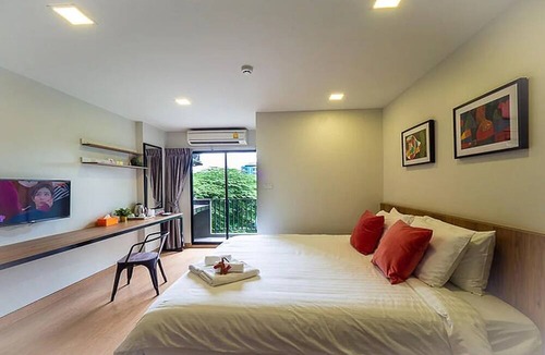 Chan Kasem Hotel | Casa Luxe Hotel and Resident
