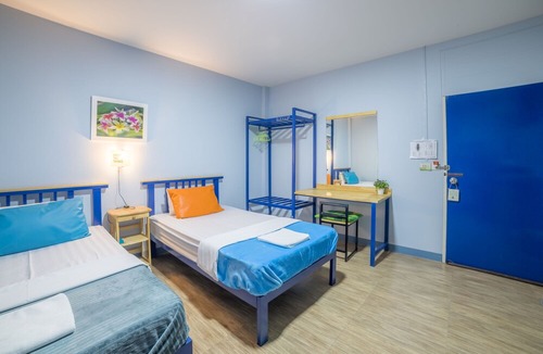 Khu Khot Hotel | The Blue Place Don Muang