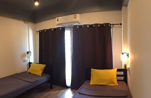 Racha Thewa Hostel | Best Bed Suvarnabhumi - Hostel