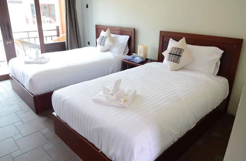 Vang Vieng Hotel | Saksiri Riverside Boutique Hotel