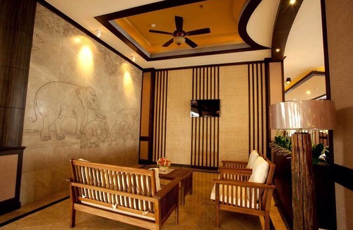 Chonburi Hotel | J & Y Lodge Hotel