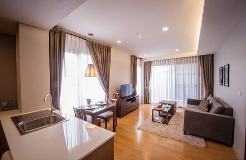 Tha Tum Hotel | Burgundy Residence