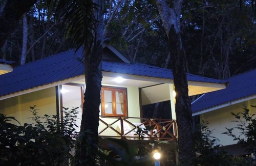 Ko Mook Hotel | Mookies Bungalow