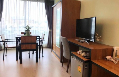 Si Racha Hotel | Triple B Boutique Residence