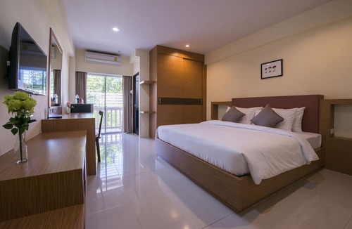 Warin Chamrap Hotel | U Duay Gan Garden Home