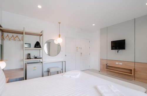 Old Phuket Town Hotel | Baan Sutra Guesthouse