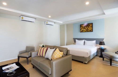 Hua Mak Hotel | Zircon Hotel