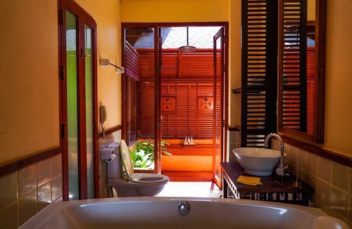 Mittaphap Hotel | Valley Garden Resort