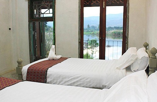 Hot House | Phu-Anna Eco House