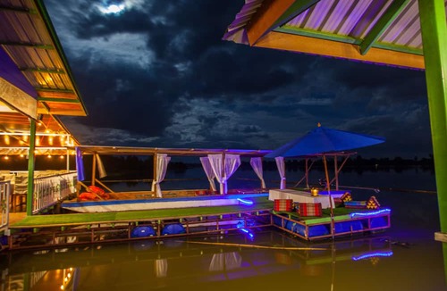 Phibun Mangsahan Hotel | Bluemoon Riverside Resort