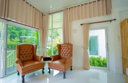 Mae Kon Hotel | The White House Boutique Chiangrai