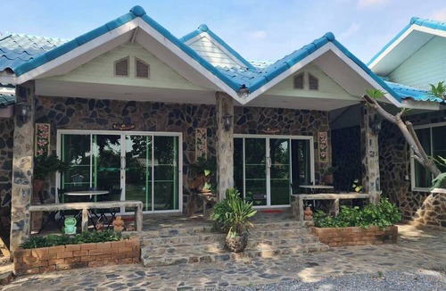 Sam Chuk Hotel | Punpisa Resort