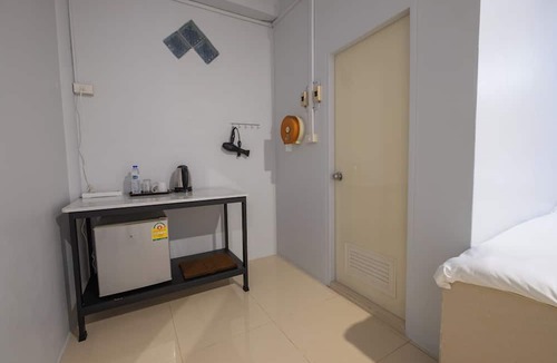 Sattahip Hotel | Sleepdive Samaesan