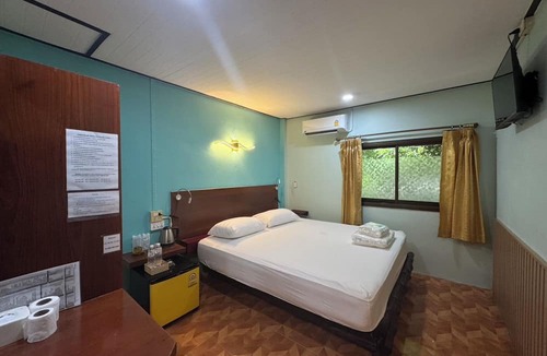 Lan Saka Cabin | Baan Kao Kod