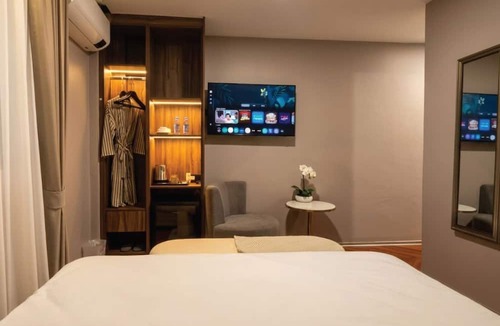 Thanon Phetchaburi Hotel | URBAN VIBE BANGKOK