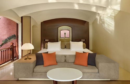 Khao Takiab Hotel | THE BARAI HUA HIN – The Unbound Collection by Hyatt