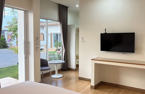 Prachuap Khiri Khan Hotel | Homegate Resort