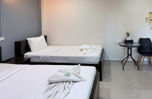 Sisaket Hotel | Baan Mak Mai Hotel