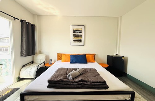 Nai Muang Hostel | Hee Pee hostel