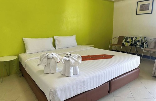 Thanon Phaya Thai House | Room-private Apartment in City Center an