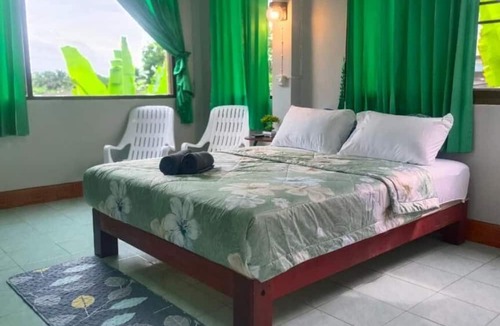 Pak Nam Hostel | Mountain View Hostel - Krabi Airport