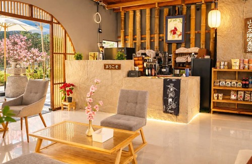 Santi Suk Resort | PHUTAWAN NAN 1081