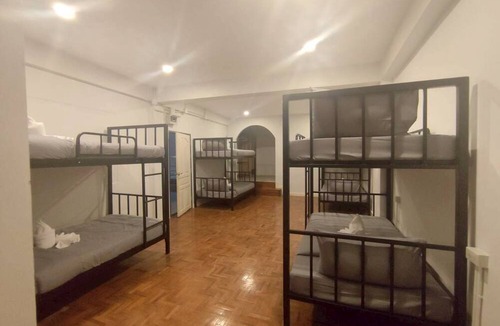 Chang Khlan Hostel | The Northern Grace Ping Riverside Hostel