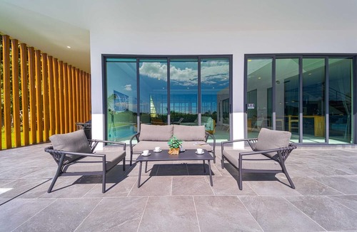 Khao Tao Villa | Luxury 5 Bedroom Pool Villa KH-C1