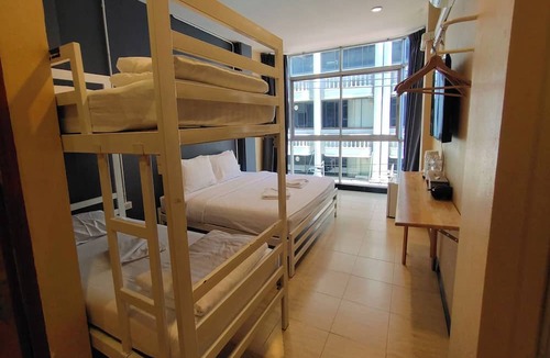 Thanon Phaya Thai Hotel | Pratunam Family House