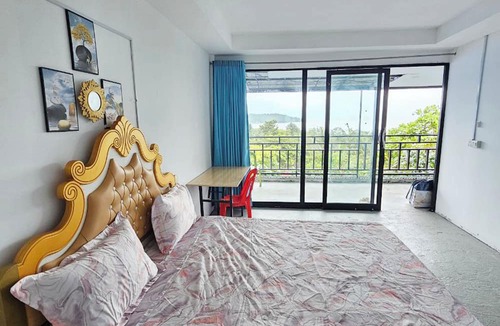 Koh Rong Bed & Breakfast | Top View Koh Rong