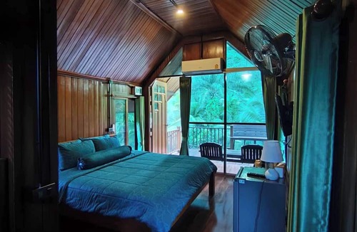 Ao Luek House | Charming Ao Luek Tai Retreat With Breathtaking Views