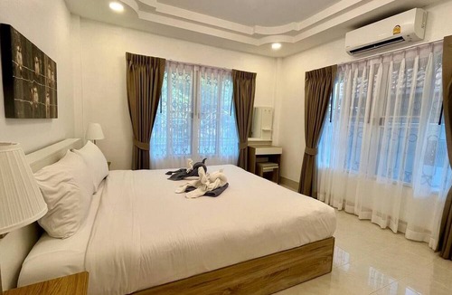 Kathu Villa | Valley 40 - 2 bdr Private Villa near Phuket Town
