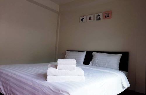 Ban Prok Hotel | Phenwaree Amphawa Resort by Zuzu
