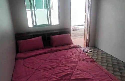 Rayong Apartment | Double Room fan Outer Bathroom 2