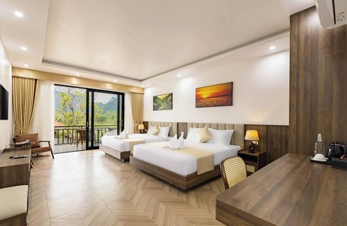 Vang Vieng Resort | Paradise Mountain View Resort