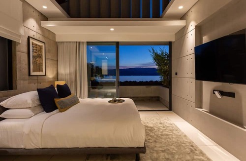 Moo 5 Villa | Solaris 3-bedroom Beachfront Villa in Koh Samui