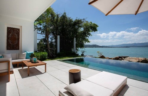 Moo 5 Villa | Syrah 3-bedroom Beachfront Villa in Koh Samui