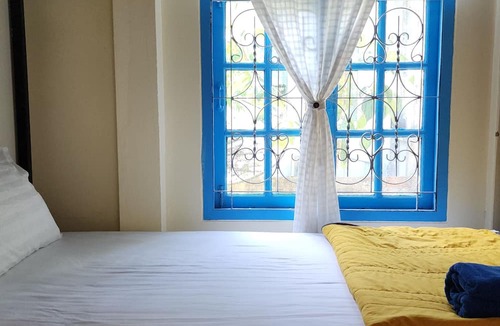 Na Thon Hostel | Baan Hinlad Home and Hostel