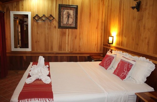 Luang Prabang House | Apple Guesthouse