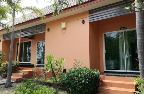 Sattahip Hotel | Rimpu Hill Resort