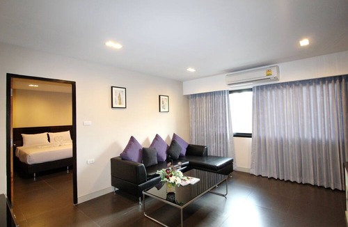 Phra Pradaeng Hotel | 14 Residence