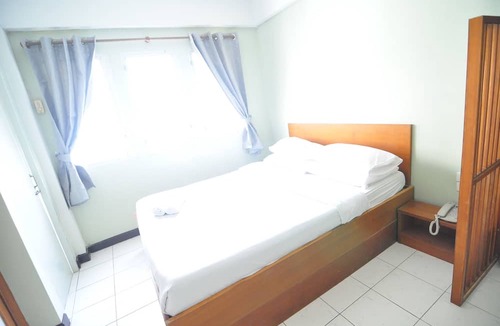 Din Daeng Hotel | The Living Room Serviced Apartment