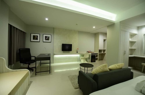 Nakhon Pathom Hotel | Trendy Hotel
