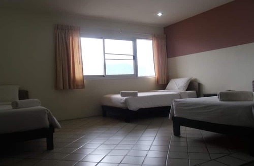 Wua Lai Hotel | Life In Town Chiangmai