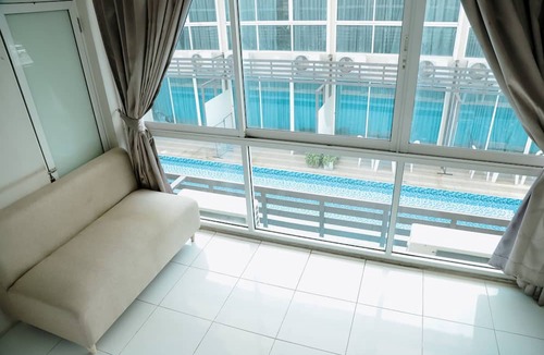 Lak Si Hotel | Full Stop Pool Villa Don Mueang