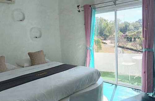 Muak Lek Hotel | The Buda Muaklek Resort