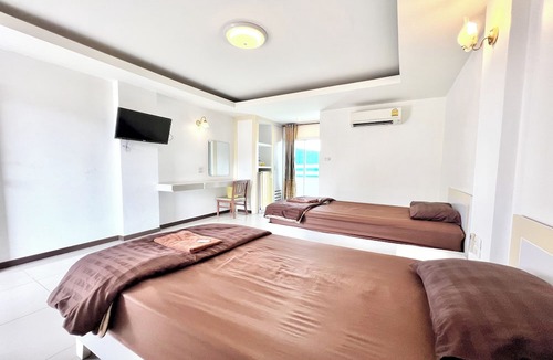 Ban Luam Hotel | Grand Place Resort