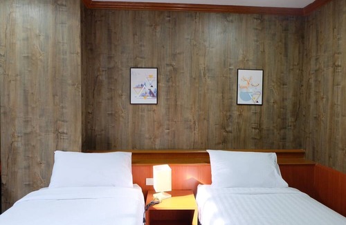 Phlabphla Hotel | grannylla Ramkhamhaeng