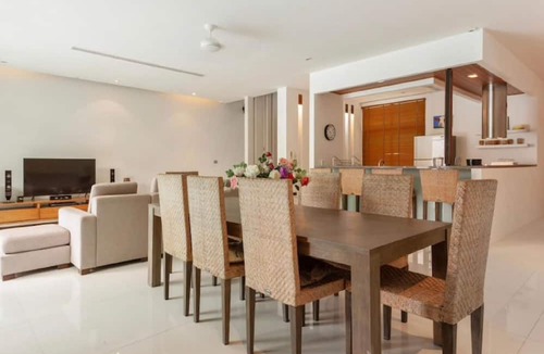 Rawai House | Sea View Pool Villa