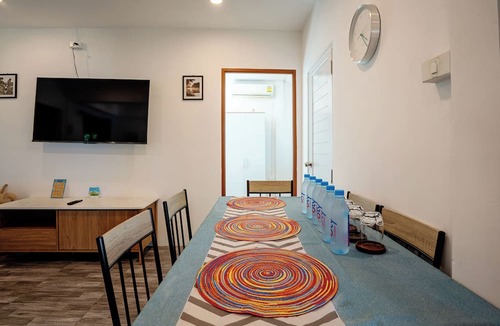 Bang Po Hotel | Oceanfront Villa at Bang Po Beach